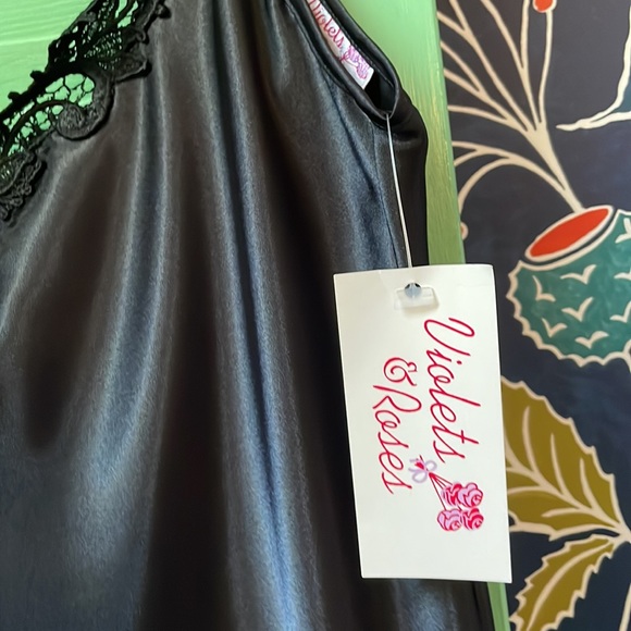 Violets and Roses Lingerie Black Slip - Picture 3 of 7